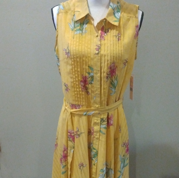 Nanette Lepore Dresses & Skirts - Nanette Lepore Yellow Floral Midi Dress